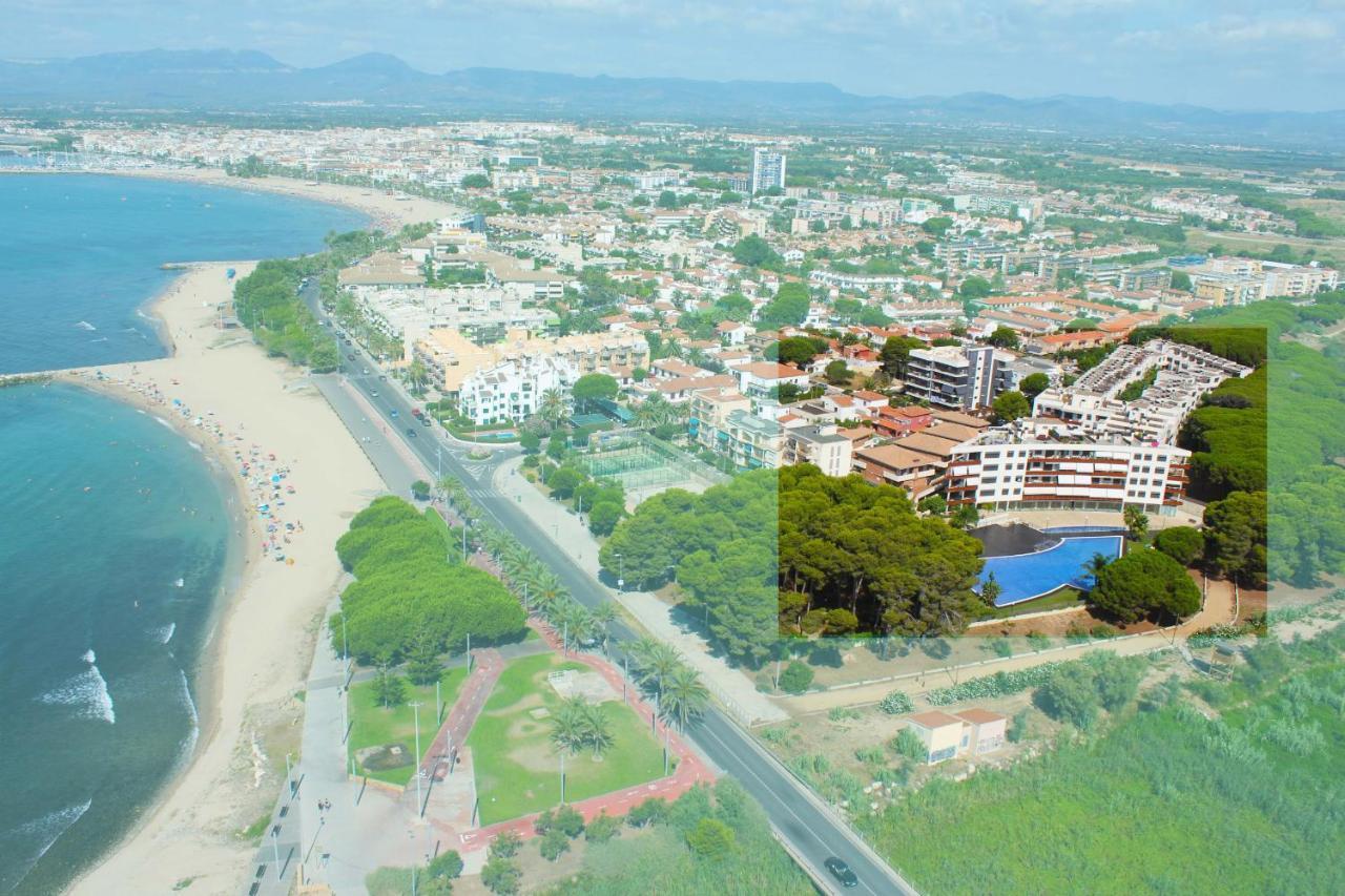 Sol Cambrils Park Litoral - Only Families Villa Exterior photo
